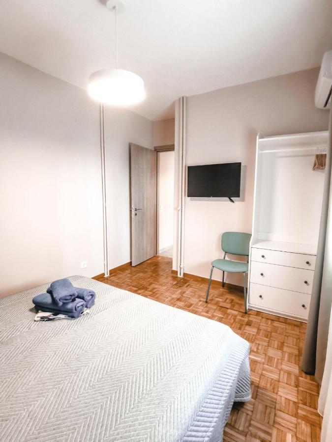 Tip Top Apartment Chalkís Buitenkant foto