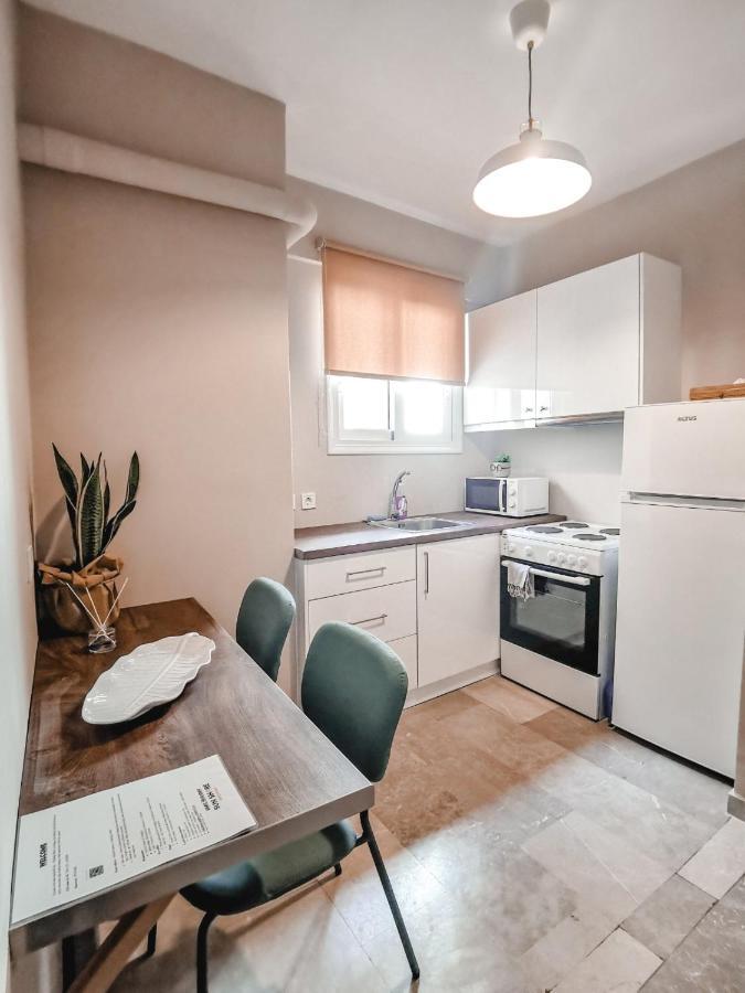 Tip Top Apartment Chalkís Buitenkant foto